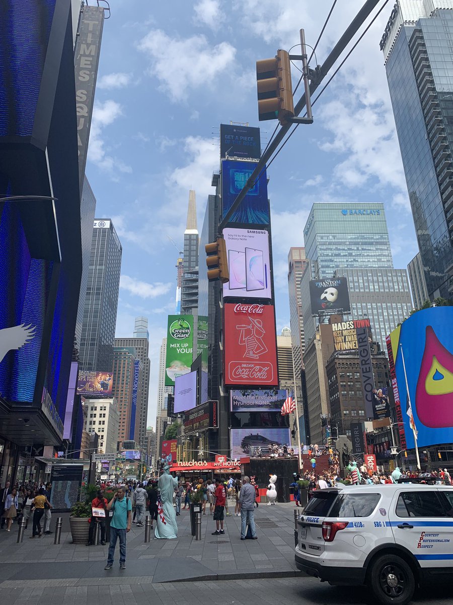 CASSRUBENSAAT98's tweet photo. The city that never sleeps has slightly killed this girl that likes to nap 3 times a day #wasgoodthough https://t.co/0HCHgNEZC3