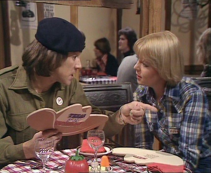 Dene71's tweet photo. Shirley: "How many of you are there in the Tooting Popular Front?"
Wolfie: "How many?! How many fish in the sea... How many stars in the sky..."
Shirley: "How many, Wolfie?"
Wolfie: "Six"
#CitizenSmith #JohnSullivan https://t.co/CH5jRjKIHs