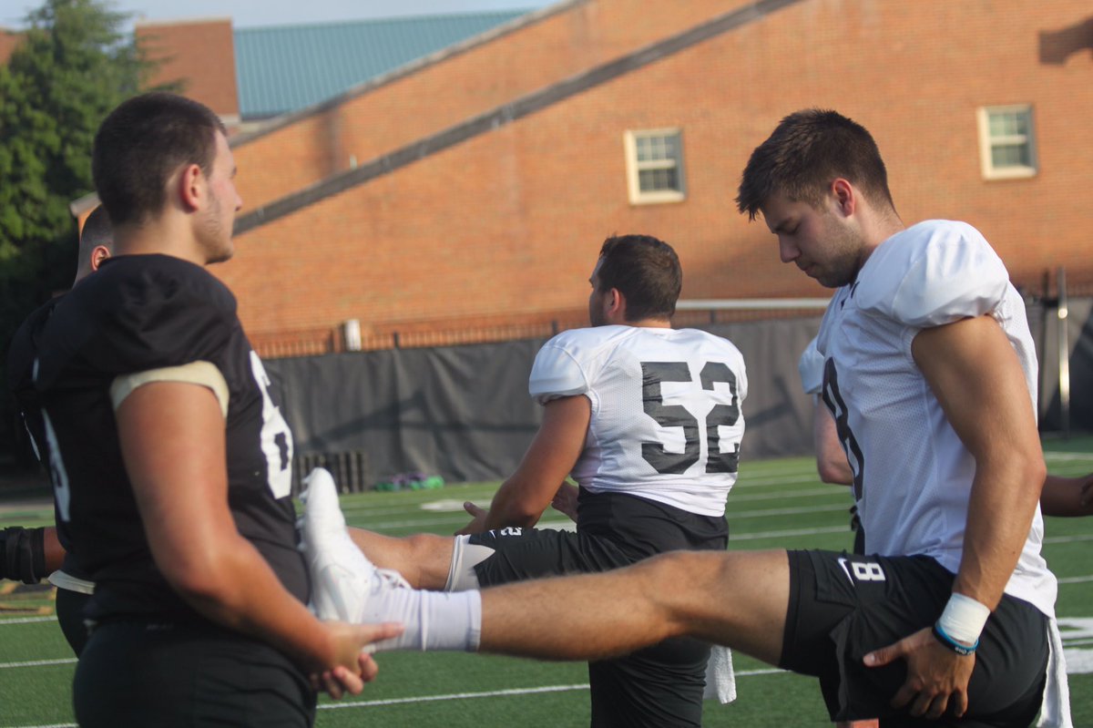 WakeFB's tweet photo. Great way to start your morning with some Demon Deacon football. https://t.co/VTdrbenpXG