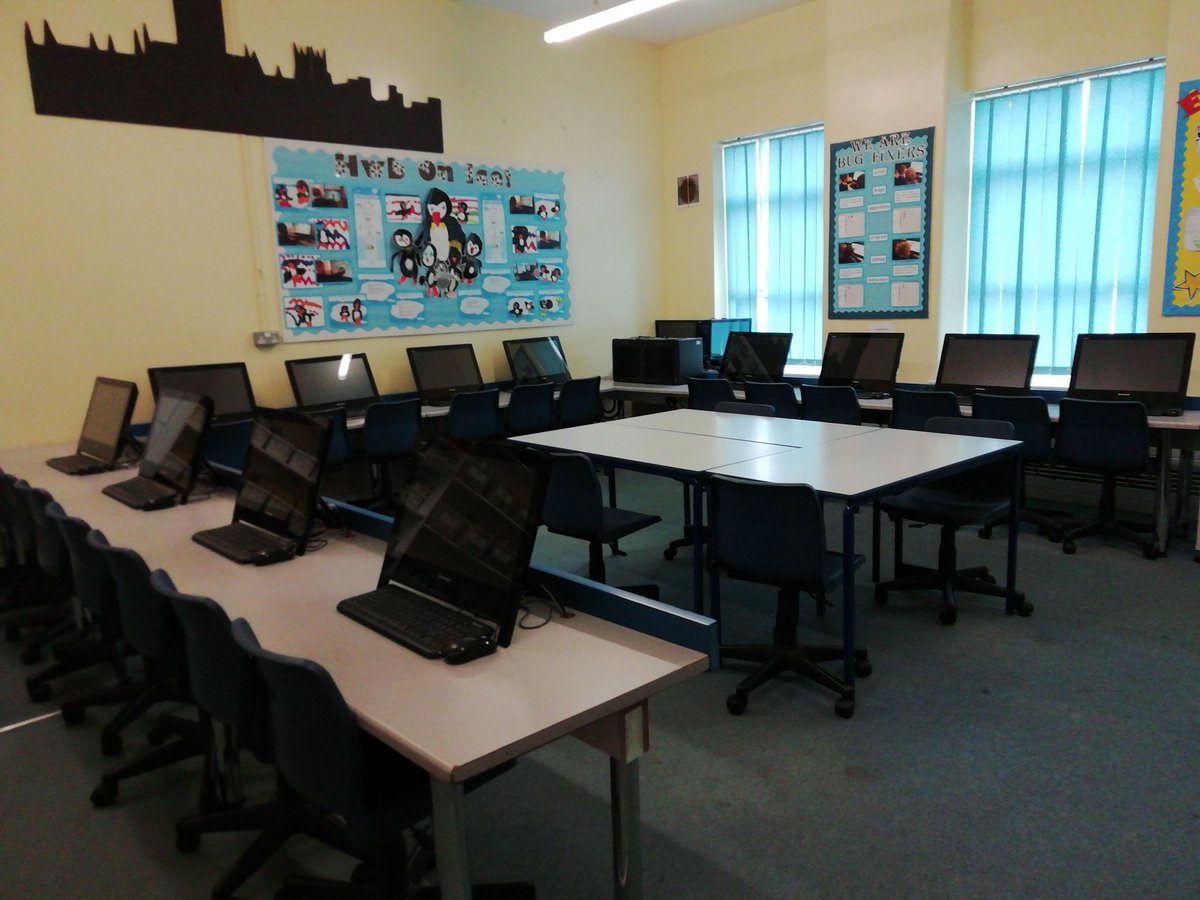 Vanessa34240409's tweet photo. Really pleased with the redesign of our IT suite. More scope for pupils and staff to maximize the use of technology to enhance learning experiences. Can't wait! https://t.co/ohuonOvu6X