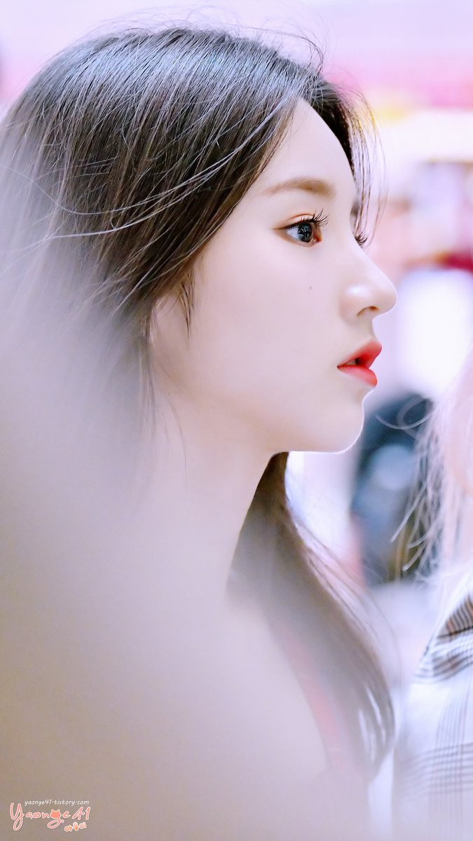 heejin pics (희진) tweet media