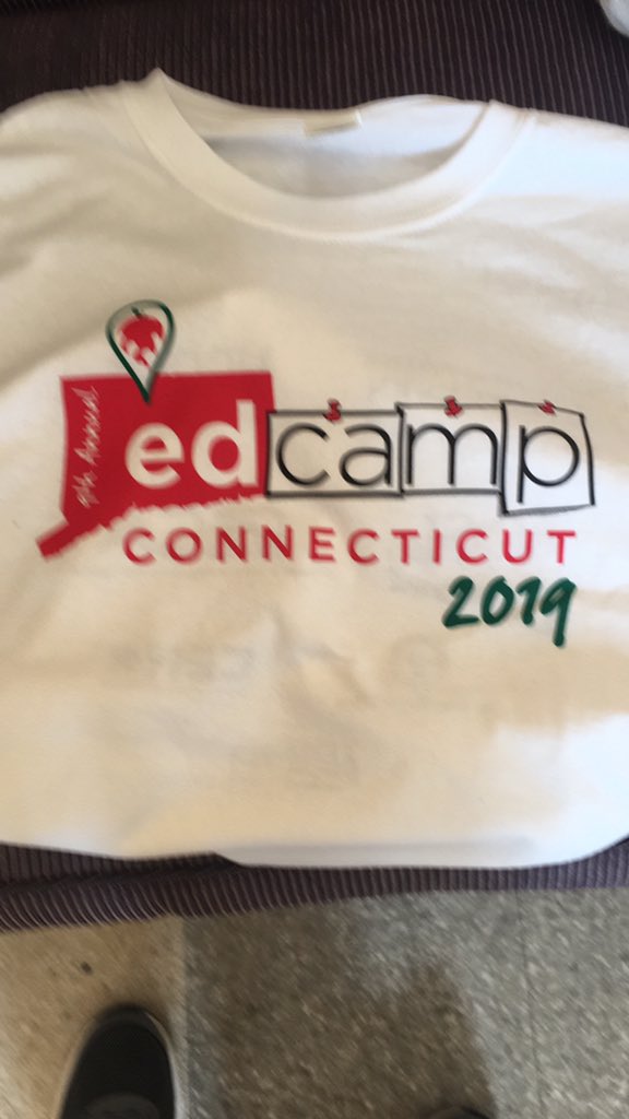 UConnMike2002 tweet media