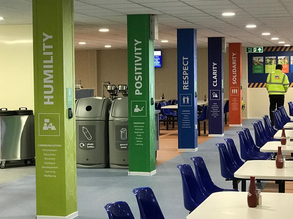 RossSnell2's tweet image. Why not display your company's core values predominantly in your office? It's easier than you think when you #teamwithARC bit.ly/2TfkDJT #officedesign #colorgraphic #wallart