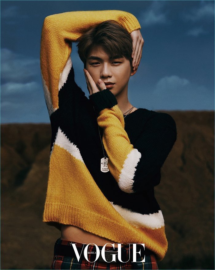 boy__daniel's tweet photo. 다니엘 커버 잡지는 다 똑같이 귀하고 소중하지만 보그 커버에 우리사랑맨들 녤부심 좀 많이 가지셔도 돼요ㅎㅎ 보그는 남자연얜이 커버한건 2015년이 최초이고 남여 연얜중에서도 아무나 기회가 주어지는게 아닌 패션지의 자존심인데 그 대단한걸 다니엘이 해낸거예요ㅠㅠ
#SeptemberIssue #강다니엘 https://t.co/5Ge0AQCWM7