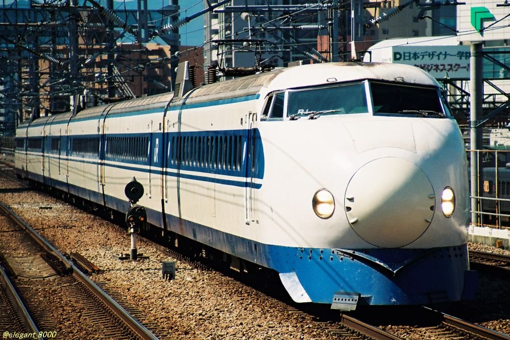 意識低い形 けい No Twitter 0系r1編成の写真 これしかなかった この最後尾の車両が廃車後 建築限界測定車として台湾 新竹の車両基地へ 1999 8 13 博多 T Co Beqcurn8up Twitter