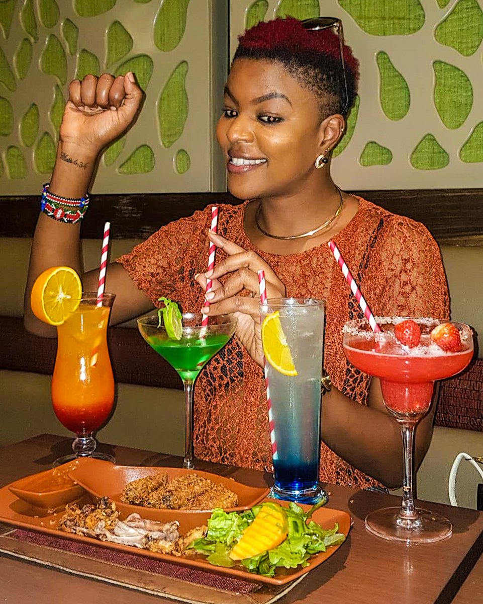 TamarindTreeKe's tweet image. That blissful feeling you get when you know Happy Hour is fast approaching
🍸
Kick start the weekend with your people as you pair your favourite cocktail with bites at our Dawa Lounge 
🍹
6 PM to 7 PM 
🥃
#LoseYourself #EnjoyToday #AmazingCustomerService 
Image Credits ro Nzaywa