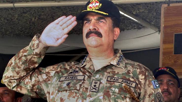 General (rtd) Raheel Shareef resigns as head of Islamic Army of 45 countries after Saudi Arabia invests $75 billion in India & stand by BJP govt, says he’s resigning from $5 million a year salary to show support for Kashmiris. Please Retweet #ThankYouRaheelSharif