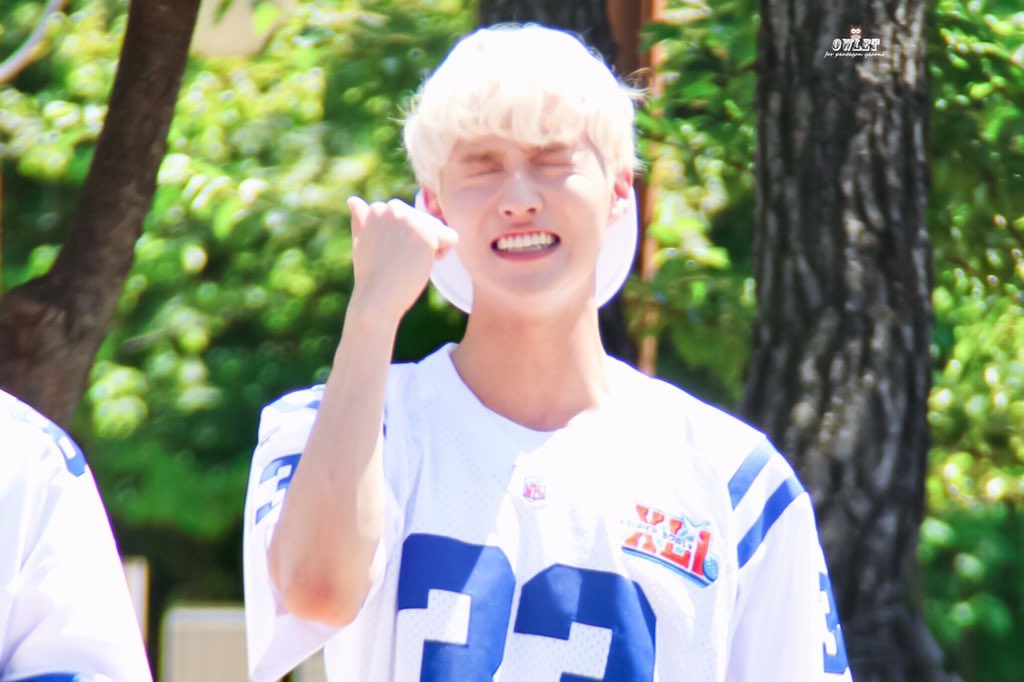OWLET_0327's tweet photo. 190811  HQ
미팬
#여원 #YEOONE #여창구 #ヨウォン
#펜타곤  #ペンタゴン #pentagon https://t.co/YFnwMb5NOQ