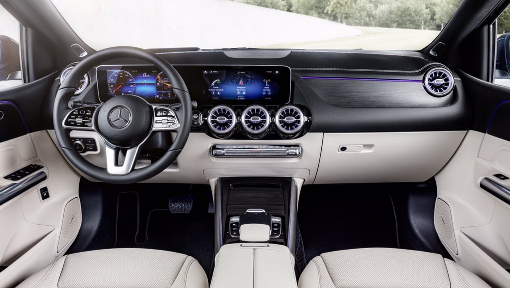 khuleonwheels's tweet photo. Mercedes-Benz launches new forward looking B-Class. See details here: https://t.co/JCuOm6UUpZ #justifynothing @MercedesBenz_SA https://t.co/3p6fVpAKvM