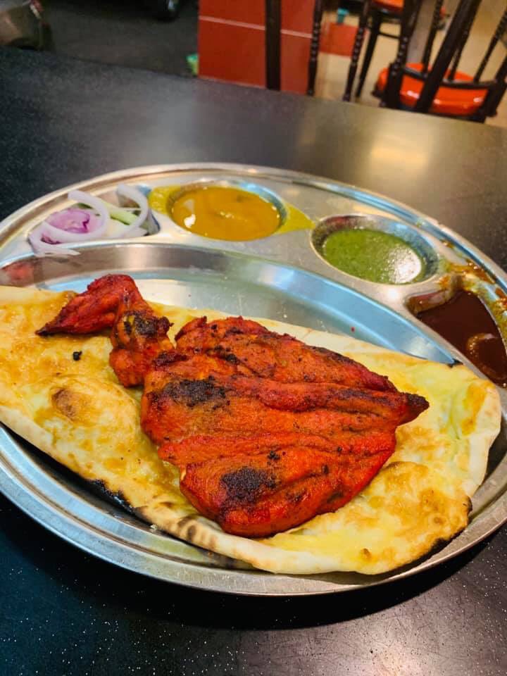 gengtravel_my's tweet photo. Tempat Makan Best Di Penang 2019
————————————————-
Khas untuk food hunter ni. Tempat-tempat ni ada yang tak femes sangat tapi sedap2 kebanyakannya. 

Minta tolong RT ramai2 🙏🏼

Thanks to Suzi Yana from Facebook for sharing this to us.

Ini thread https://t.co/vjFQaMlzWB