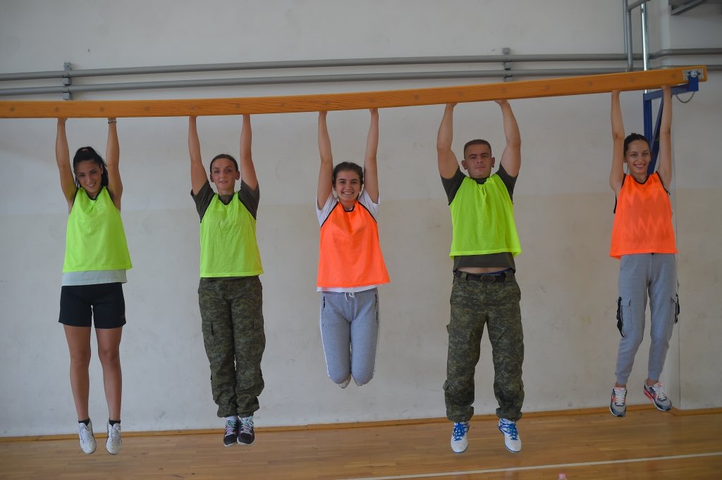Rrustem_Berisha's tweet photo. #KosovoSecurityForce Civil Operations Company with #EmpowermentThroughPlay program participants of the youth #NGO “Play2Educate” in #Mitrovica yesterday. 

Our military is truly – for the people and by the people. https://t.co/f3cw73UkbH