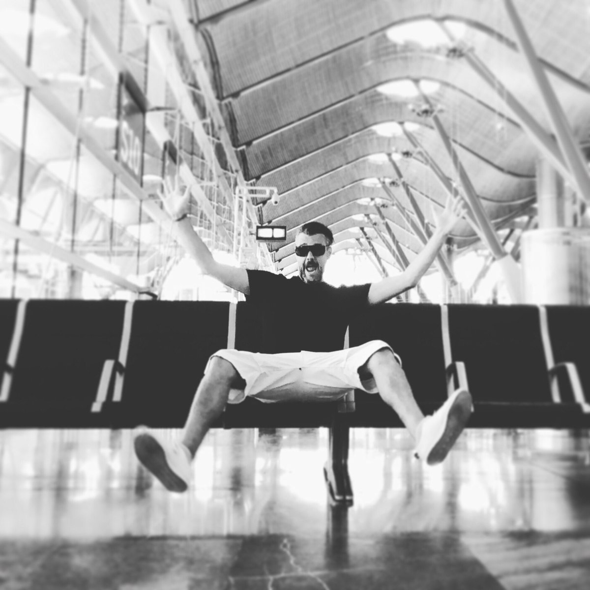 IvanPicaMusic's tweet photo. So happy to that the event of tonight at #mbeach club its SOLD OUT!
See you tonight Morocco 🇲🇦 ❤️ https://t.co/h27yKDWrA9