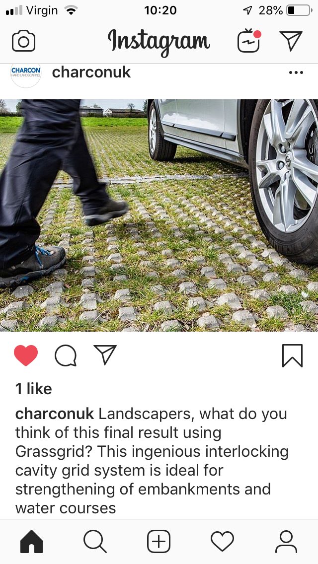 markflynnphoto's tweet photo. And this just proves the point why I need to keep ontop of my #alloys which is why you’re doing my repair today @colourcubeauto #autobody #repairs @CharconUK @AggregateUK #grassgrid #hardlandscapingproducts #pavingtheway https://t.co/DRTlk353PT