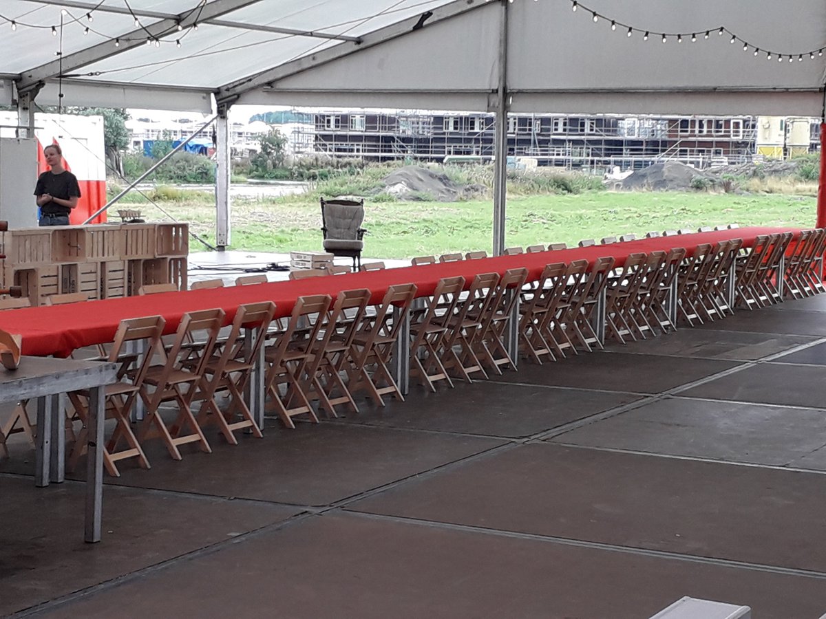 Fantastische voorstelling van Nieuw Utrechts Toneel <a href="/hetNUT/">Het NUT (Nieuw Utrechts Toneel)</a>: De Grens. Stemt tot nadenken. Met heerlijk eten en mooie gesprekken. Theater op z'n best, een aanrader!