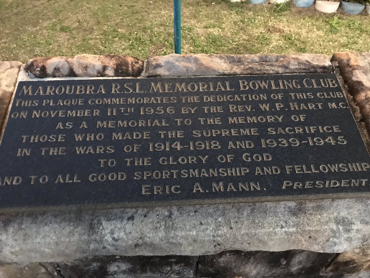 Went to my local former RSL Club [now the M Club Maroubra pending redevelopment :( ] for a 3 year old’s birthday. Now local band South House is playing. Cool and a bit random!