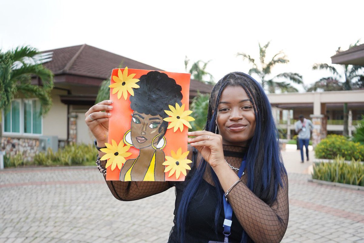 AshesiIX's tweet photo. CREATIVE ARTS:
During creative exploration sessions, participants let out their inner Picassos and Armanis as they painted art pieces and remodeled denim jackets to their taste. π¨π©π½βπ¨ #ashesiix #ashesix2019 #atAshesi #ashesi https://t.co/fjsD2BEEO5