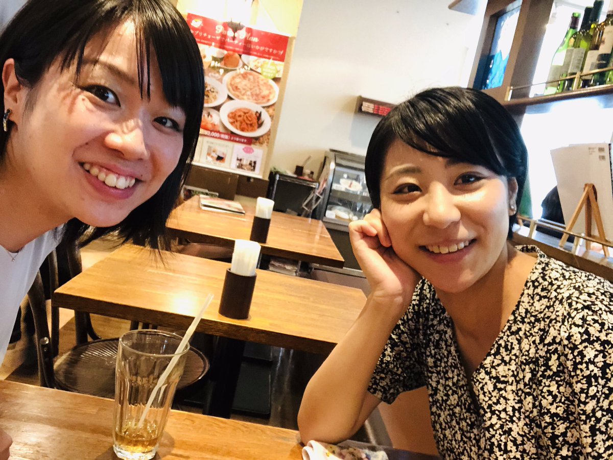 O Xrhsths 上品綾香 Ayakaueshina Sto Twitter 数年ぶりに三つ下の従姉妹と沢山話しました やっぱり血の繋がりってすごい 仕事も恋愛も価値観が同じでびっくり 幼少期は会うと馬鹿笑いが止まらないふざけた二人でしたが こんなに大人になりました 今日も O Xrhsths 上品綾香 Ayakaueshina Sto Twitter 数年ぶりに三つ下の従姉妹と沢山話しました やっぱり血の繋がりってすごい 仕事も恋愛も価値観が同じでびっくり 幼少期は会うと馬鹿笑いが止まらないふざけた二人でしたが こんなに大人になりました 今日も