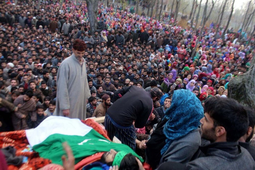 IKOfficialsPK's tweet photo. Please help us to spread our message for basic freedom of speech. Save us UNITED NATIONS ... Save us please !!!#UNforKashmirFreedom 
#BornForPakistan https://t.co/YLpZaCTk7F