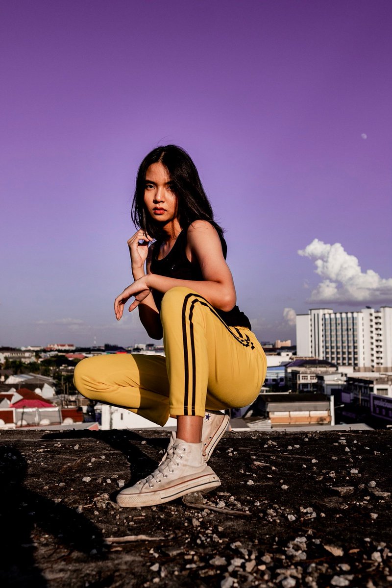 max18club's tweet photo. แจกพรีเซ็ตโทนสตรีทฟ้าม่วง แอพ Lightroom มือถือ
> https://t.co/SwpuUp3BFu
เหมาะกับภาพถ่ายกลางแจ้ง ที่มีแดดแรงๆและท้องฟ้าสดใส จะทำให้สีท้องฟ้ากลายเป็นม่วงชัดเจน
#magnumx #แจกพรีเซ็ต #lightroompresets #Lightroom #สอนแต่งรูป #สอนคุมโทน https://t.co/nj3l4xOOXn