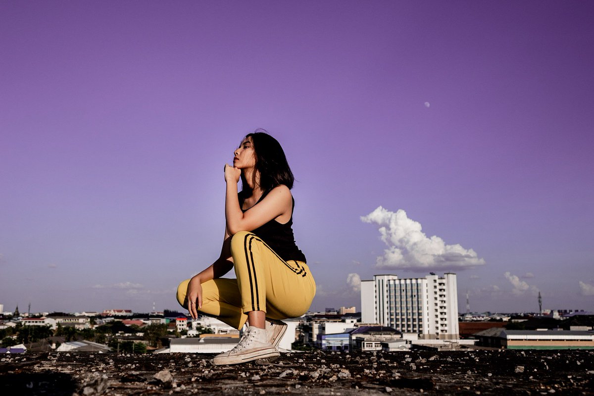 max18club's tweet photo. แจกพรีเซ็ตโทนสตรีทฟ้าม่วง แอพ Lightroom มือถือ
> https://t.co/SwpuUp3BFu
เหมาะกับภาพถ่ายกลางแจ้ง ที่มีแดดแรงๆและท้องฟ้าสดใส จะทำให้สีท้องฟ้ากลายเป็นม่วงชัดเจน
#magnumx #แจกพรีเซ็ต #lightroompresets #Lightroom #สอนแต่งรูป #สอนคุมโทน https://t.co/nj3l4xOOXn