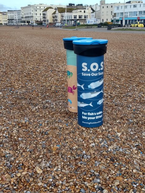 Please use our beach litter bins to help keep our beaches beautiful!