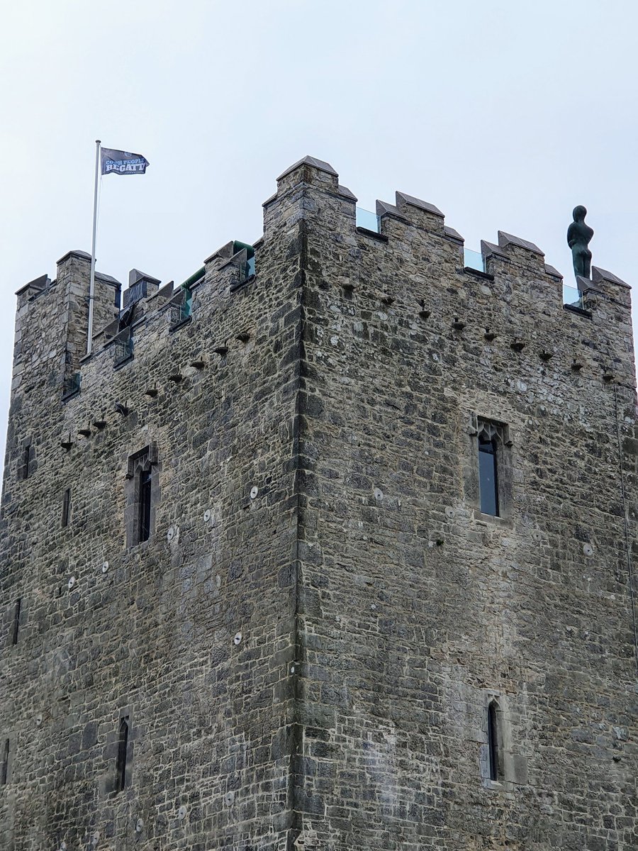 Cobh Peoples Regatta ⛵🇮🇪 (@cobhregatta) on Twitter photo Flying High at Belvelly Castle our new Cobh People's Regatta Flag
Thanks to Castle Keeper Jonathan Ó Laoí, Garry and Anne Wilson for all the support of this year's event 👏 <a href="/WilsonWilkie/">BELVELLY CASTLE</a>
#Cobh #Cork #Ireland #CobhPeoplesRegatta
<a href="/GreatIslMedia/">Great Island Media</a> <a href="/CobhNews/">Cobh News</a> <a href="/Corks96FM/">Cork's 96FM</a> <a href="/C103Cork/">C103</a> Flying High at Belvelly Castle our new Cobh People's Regatta Flag
Thanks to Castle Keeper Jonathan Ó Laoí, Garry and Anne Wilson for all the support of this year's event 👏 <a href="/WilsonWilkie/">BELVELLY CASTLE</a>
#Cobh #Cork #Ireland #CobhPeoplesRegatta
<a href="/GreatIslMedia/">Great Island Media</a> <a href="/CobhNews/">Cobh News</a> <a href="/Corks96FM/">Cork's 96FM</a> <a href="/C103Cork/">C103</a>