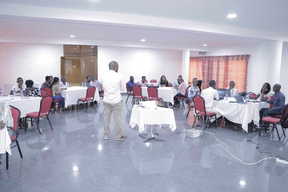MartinHitimana's tweet photo. #SocialmediaForSocialChange

When you are publishing something on social media, you must think about it before publishing. Use words that never threaten anyone. 

#ActionaidBurundi
#ActivistaBurundi
#SOPEPM
#Youlead18
#ASADR
#AERM
#Spontacompany
@cynthia_kaze , @JosiasOgden , @VN https://t.co/gQO6305KpY