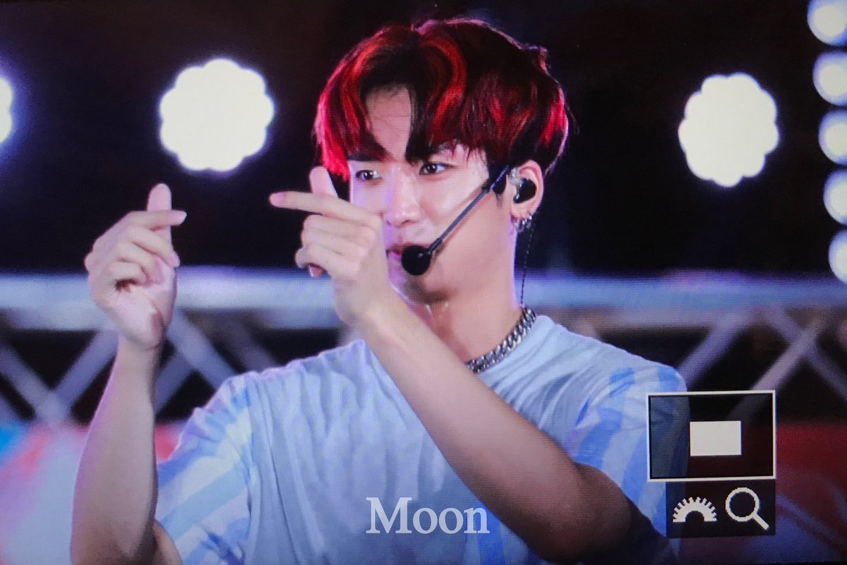 moon161010's tweet photo. 190816 SUMMER STATION LIVE  preview

#펜타곤 #PENTAGON #ペンタゴン #유토 #YUTO #ユウト @CUBE_PTG https://t.co/NsmCNskffW