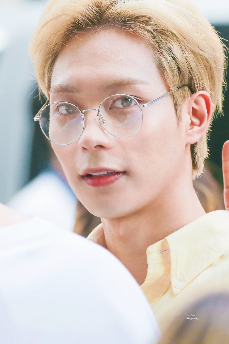 HeeJunsKingdom's tweet photo. 190809
#크나큰 #KNK #오희준 #희준 #희준짱짱 #HEEJUN #ヒジュン 

🌙
💚
☘️
🌻
🌿
⭐️
💐
✨ https://t.co/DJz527Paqt