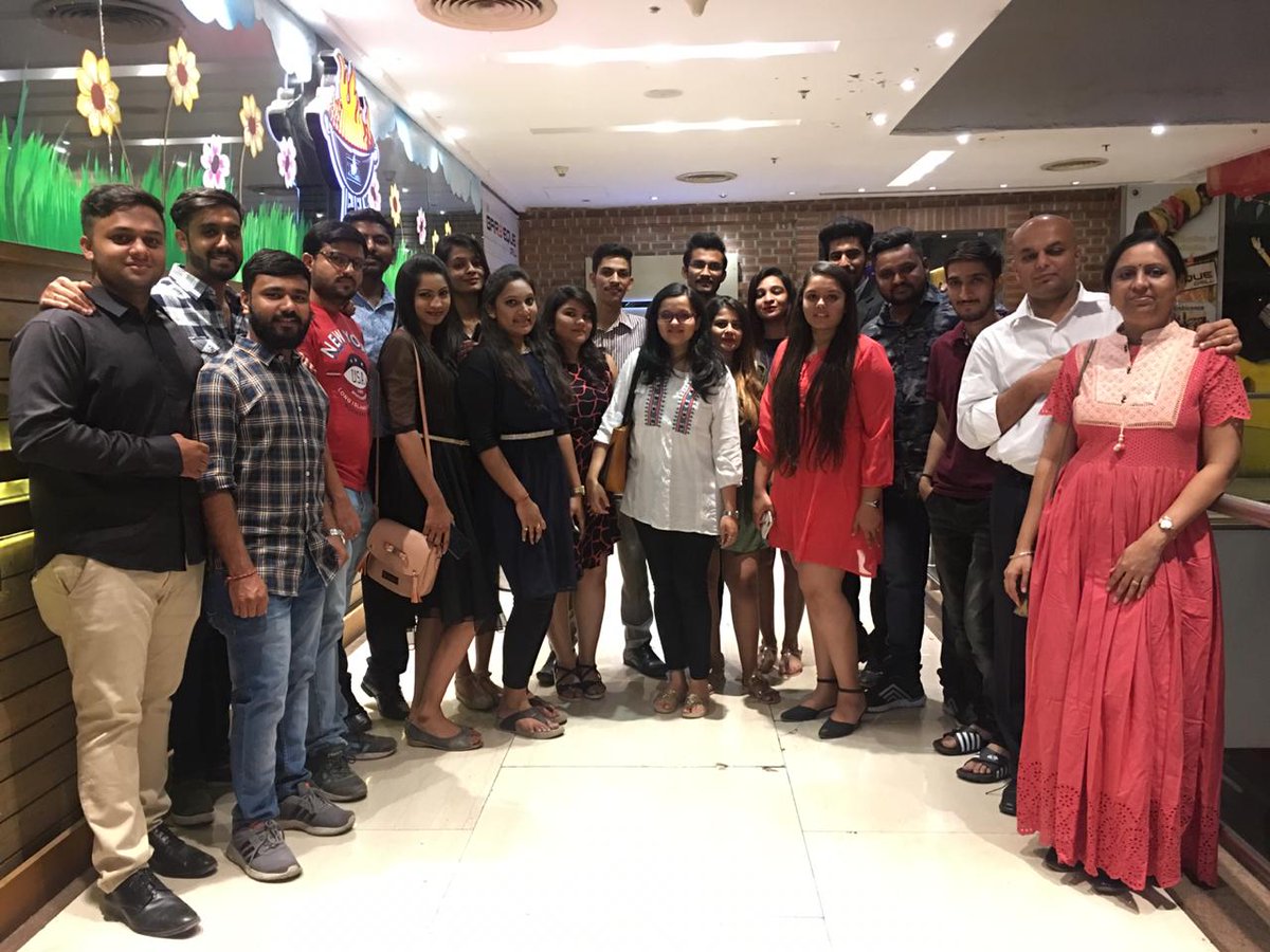 MasterTouched's tweet photo. We started with a few but now we are many , not only in members but also in talents and creativity. Congratulations to all your efforts and accomplishment.Good luck &amp; Congratulations on 3 successful years.
#3years #celebrationtime #3rdanniversary #mastertouchconcepts https://t.co/pulXQT9Zxt