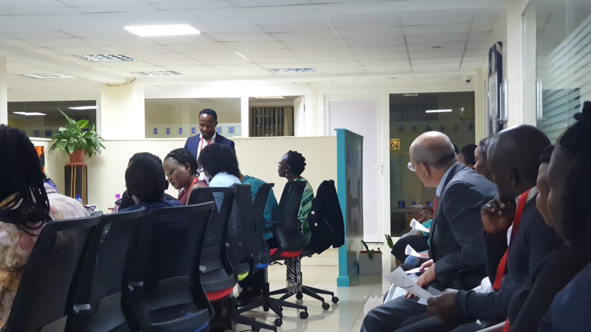 nomads254's tweet image. And it was full house at Toastmasters Westlands meeting on Wednesday! Awesome awesome ice breakers from all the members!

Are you part of a toastmasters or public speaking group?

#nomadlounges #collaboratecreate #community