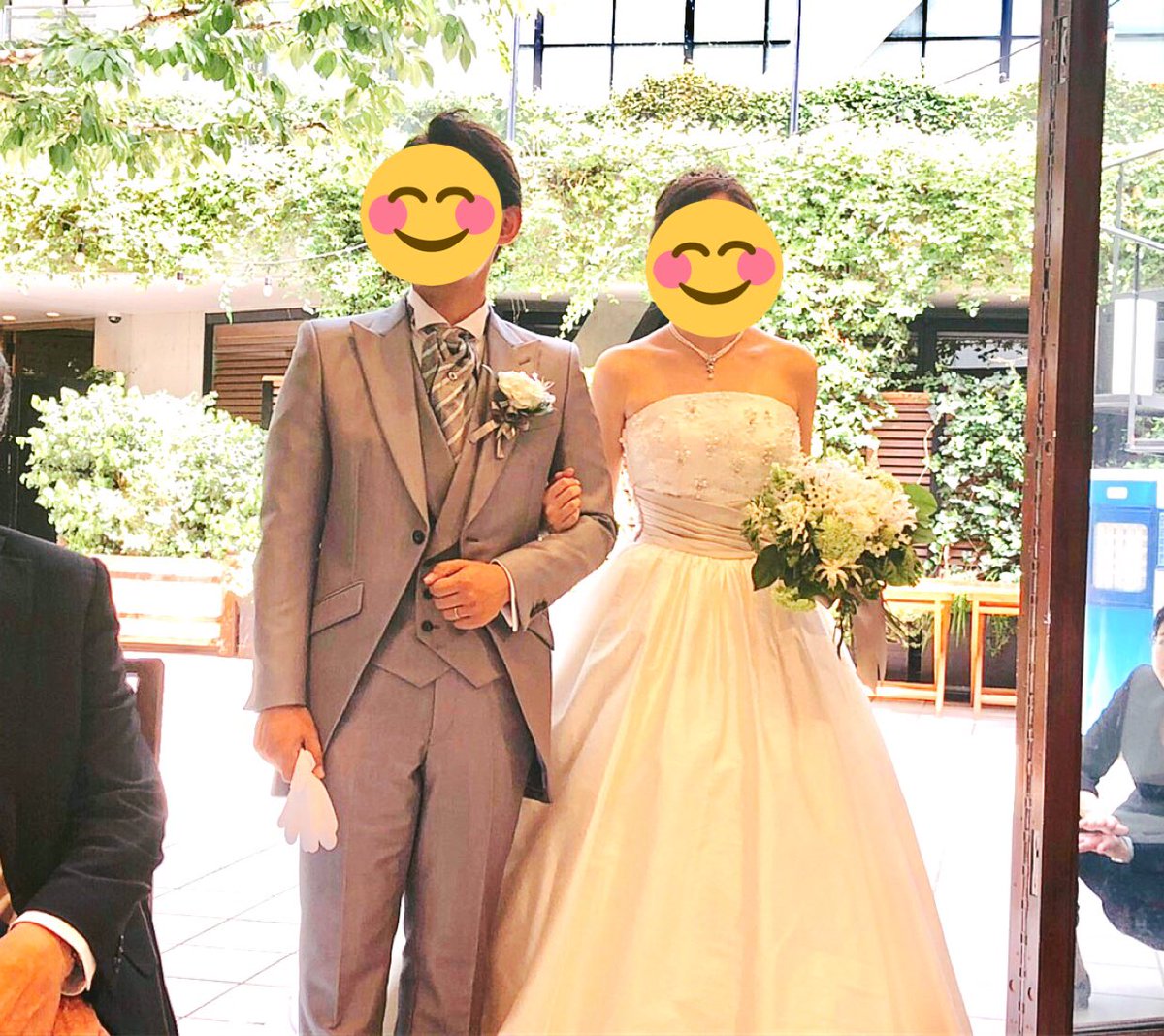 しまざきあんみ クリエポ P 25 در توییتر 先日結婚式をあげました グレーのリボンのウェディングドレスと 水色のドレスを着ました 水色の ドレスはラメがキラキラ光って可愛かったです 結婚証明書は青いドライフラワーを挟んで作りました