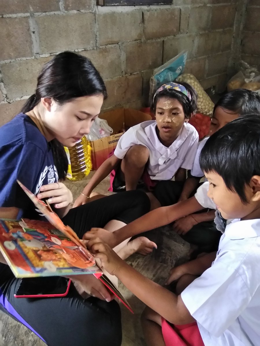 SR5phase's tweet photo. The SR5 Book of Life project - all the donations have allowed us to establish a mobile library service around the Burmese migrant learning centres with the help of @BorderBurma. Sharing our collective love of reading and books @HarrowBangkok @HarrowBkkLIA https://t.co/lhyvP9h4q4