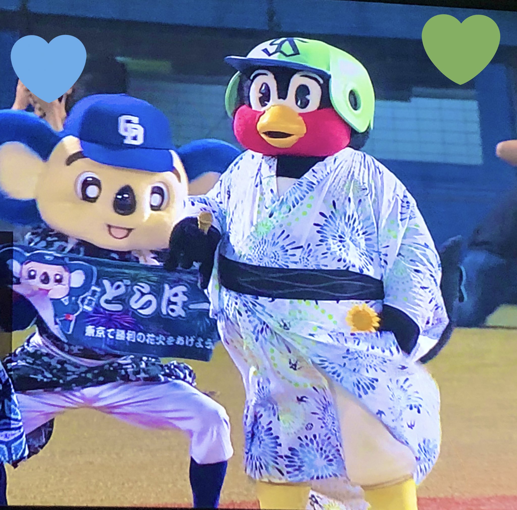 Azusa ドアラとつば九郎がかわいい 中日ドラゴンズ ヤクルトスワローズ 縁日ナイター T Co Dsbkrefxyu Twitter