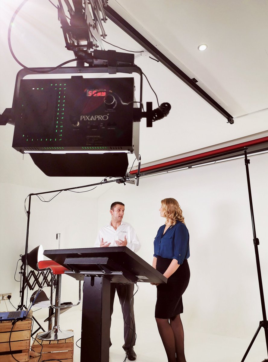 Having a blast today filming for <a href="/Hornbill/">Hornbill</a> online exhibition with Steve Boardman, @SDIScarlett and <a href="/thecreationlab/">The Creation Lab</a> 🎥🎞️... Contact me to book your session 😁 #lightscameraaction #sdi #itsmexhibition #servicedesksoftware