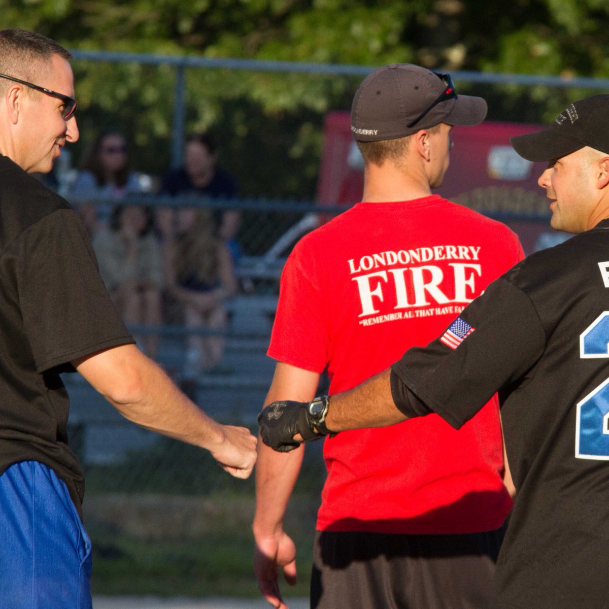 LondonderryCVC's tweet photo. Friday night festivities begin with the Londonderry vs Derry Police and Fire softball game. After, guests are invited to rock out at the concert, then enjoy the fireworks. All events to be held at the Londonderry High School. Game at 6, concert at 7:15, and fireworks at 8:45 PM. https://t.co/5DqLwb780X