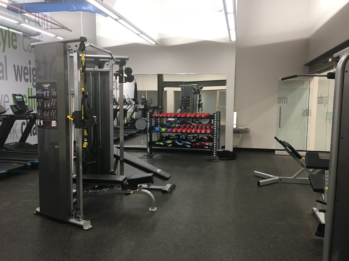 push_pedal_pull's tweet photo. Court International Building in St. Paul, MN partnered with P3 Fitness Specialist Chad Witt to renovate their fitness facility. It led to a space with a variety of cardio pieces as well as a few strength pieces interspersed! #p3install #precor #escape #strength #wellbeats https://t.co/kPg8YtC0g6