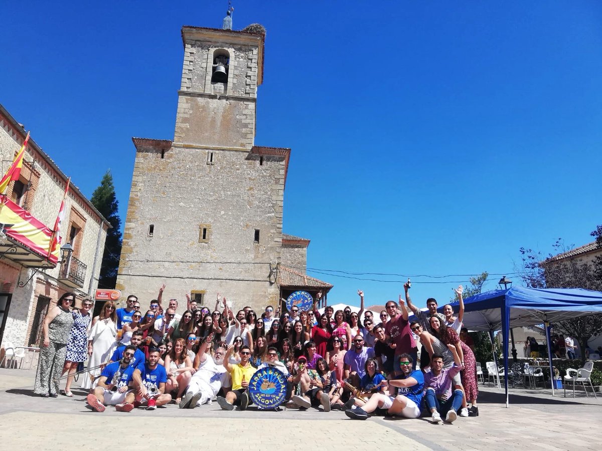Ayer estuvimos en Yanguas... ¡Y tú no, y tú no, y tú no! 🎸