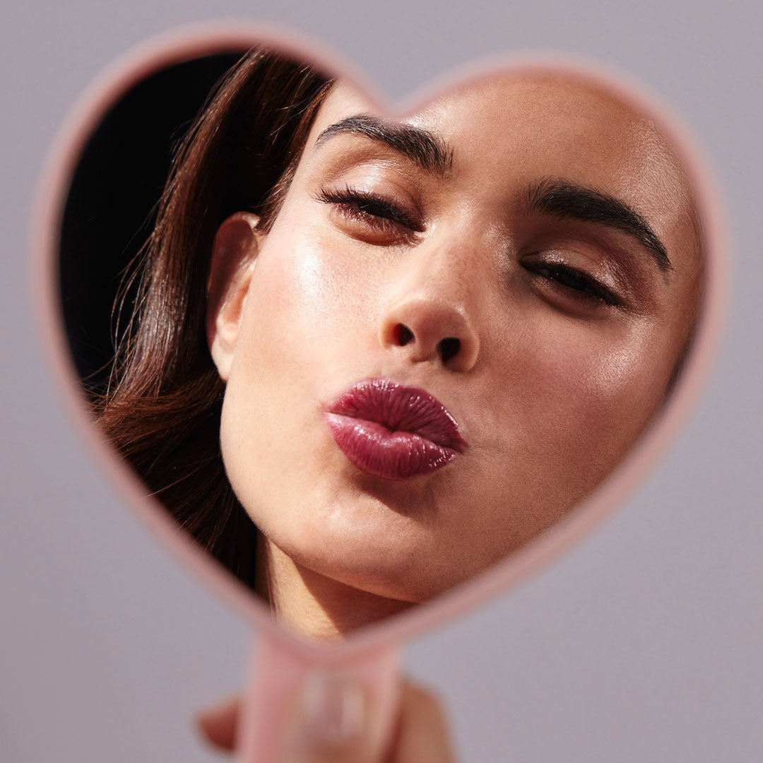 AnitasAvon's tweet photo. Make it a habit to love yourself everyday! https://t.co/KmQrEsy8CP
#avon #beauty #fashion #jewelry #fragrance #bathandbody #avonrep #fantasticfriday https://t.co/xPdIdpWu0g