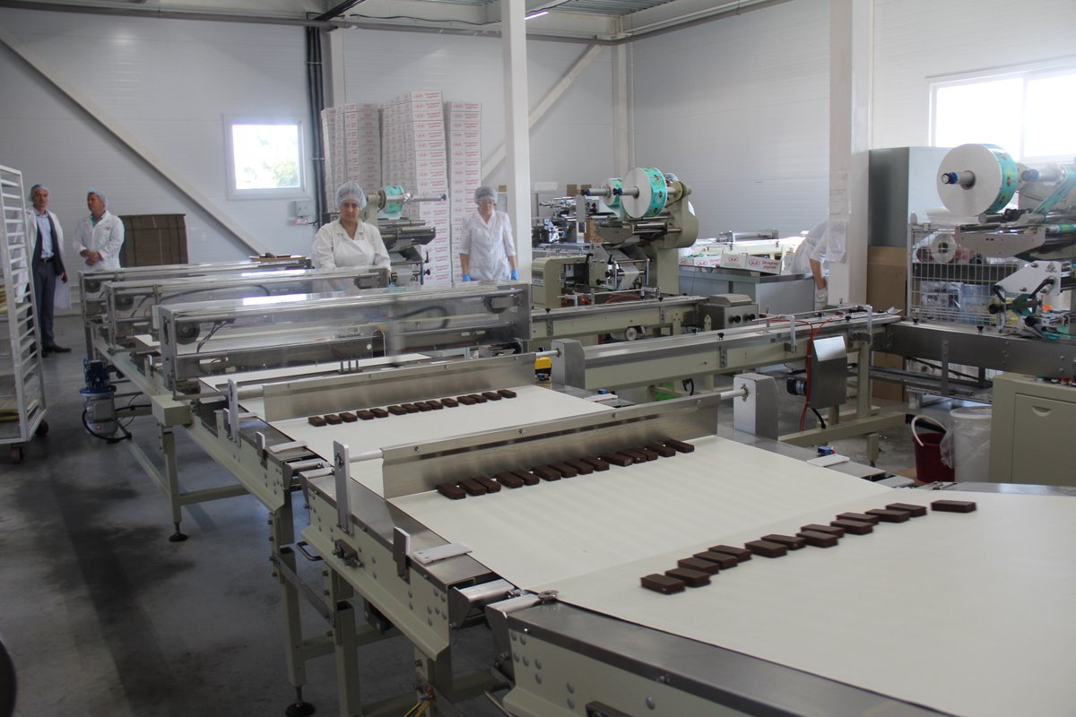 ООО "Кондитерская фабрика "СлаСти". Участие в проекте ТОСЭР «Тольтти» позволило расширить производство и приступить к выпуску продукции , пользующейся спросом не только в России, но и в 15 странах ближнего и дальнего зарубежья.