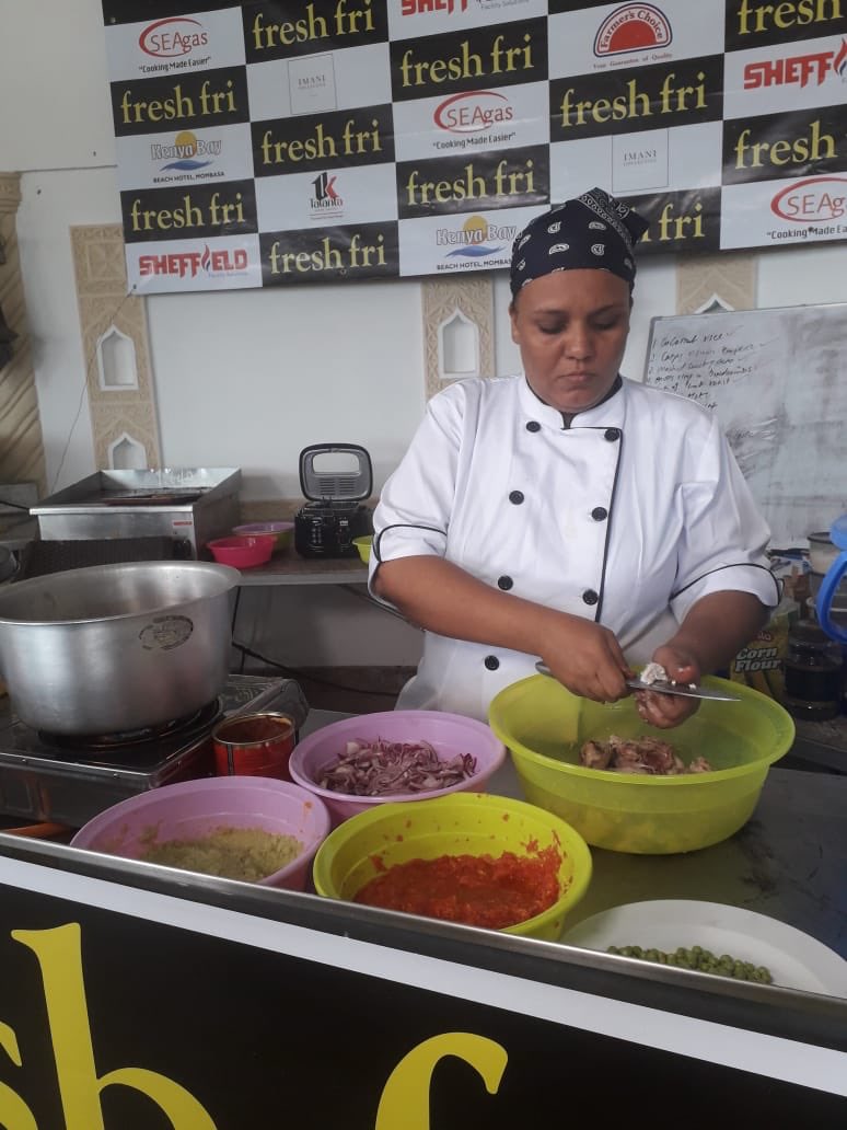foodsnfoodies's tweet photo. Chef Maliha has clocked in 27 hours. She has forty eight more hours to go. The current record stands at 65hrs and 30 mins by Rickey Lumpkin. She is cooking a mix of local and international dishes. I believe she will beat this record. 
#ChefMaliha #InspiredLiving 
#FreshFri https://t.co/2D2mHcs4xU