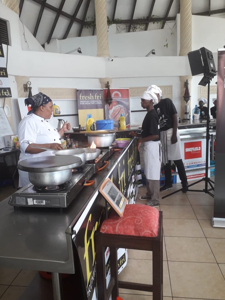 foodsnfoodies's tweet photo. Chef Maliha has clocked in 27 hours. She has forty eight more hours to go. The current record stands at 65hrs and 30 mins by Rickey Lumpkin. She is cooking a mix of local and international dishes. I believe she will beat this record. 
#ChefMaliha #InspiredLiving 
#FreshFri https://t.co/2D2mHcs4xU
