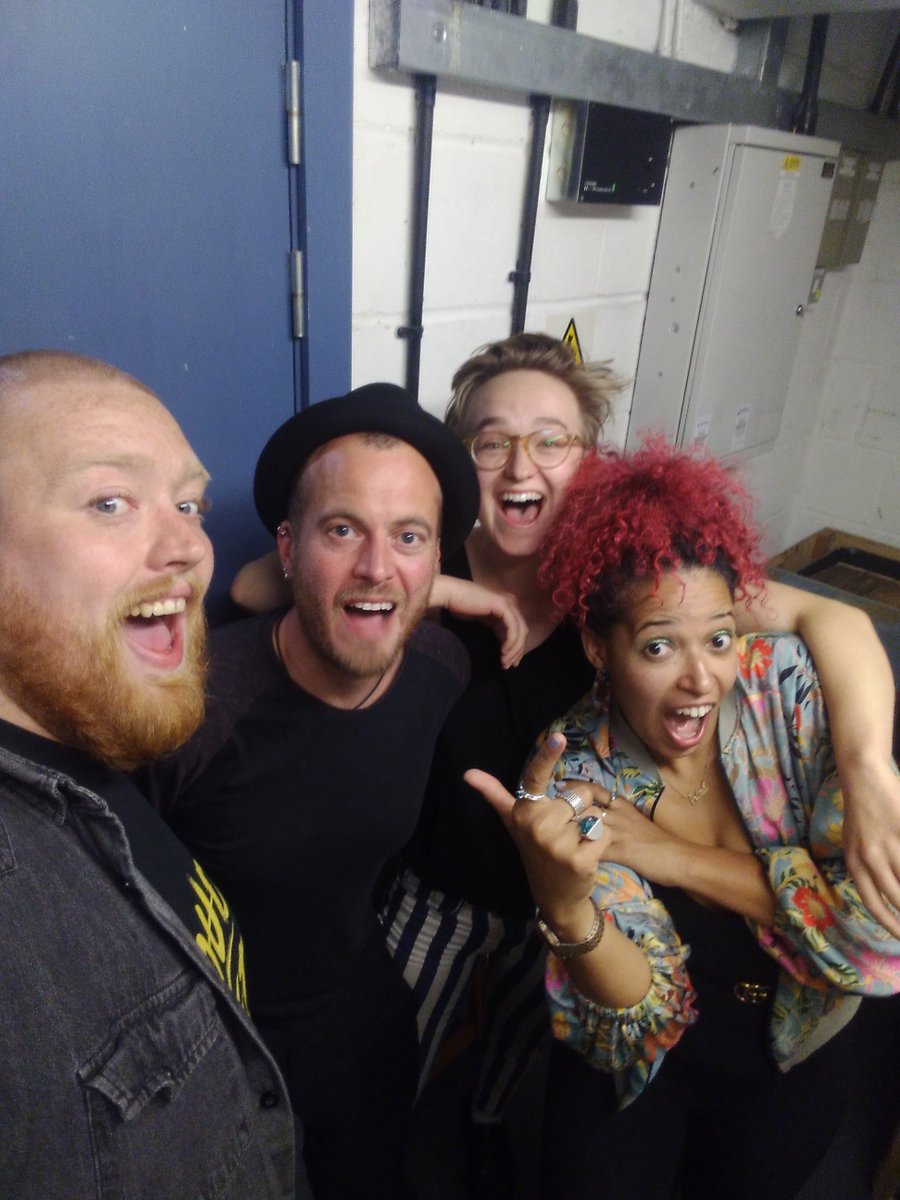 IAmLoudPro's tweet image. Our sell-out show last night was an absolute blast!

Check out @PeteTheTemp, @paulavarjack and Nina Ballantyne who were absolutely brilliant! 

Kick start your weekend with @dansimpsonpoet, @RossDMcFarlane  and @DemiAnter 

#Edfringe #LoudPoets #IAmLoud #NoSleepTillSeptember