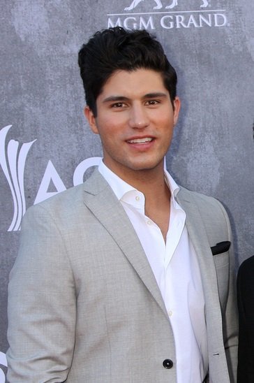 Happy 32nd Birthday Dan Smyers of 