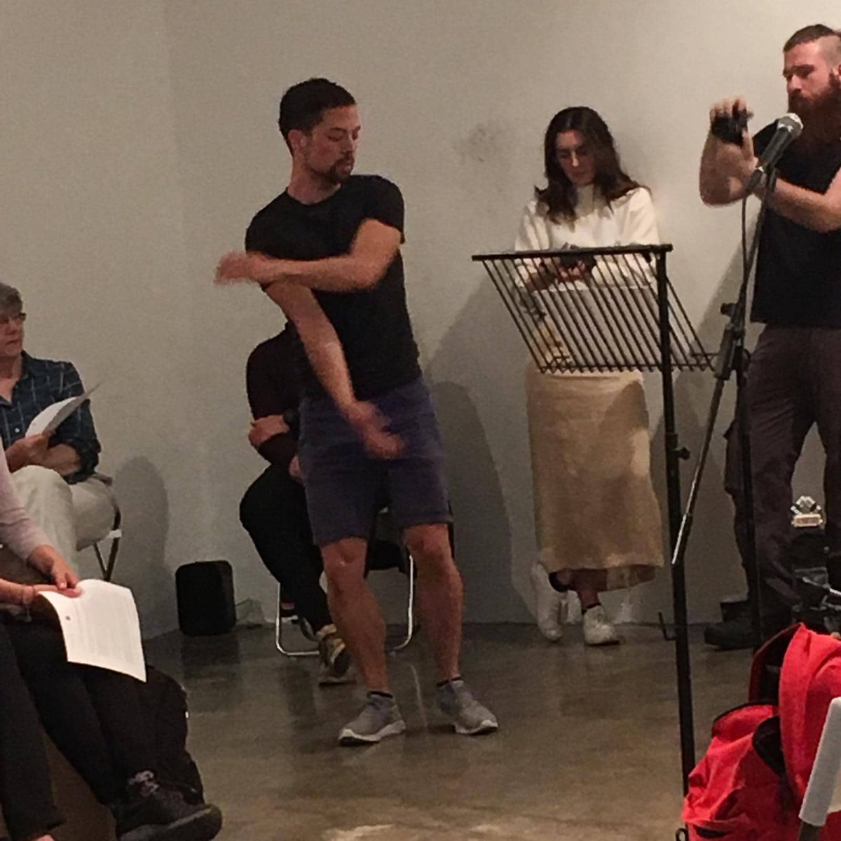 projectarts's tweet photo. Thank you to everyone who joined us in the gallery last night for #POSTDANCE, and a very special thanks to Sara Muthi, Oran Leong, Aoife Kavanagh and Amanda Øiestad Nilsen for putting together such a beautiful and thought provoking event.
📸 Francis Fay https://t.co/prcfyVlQX6