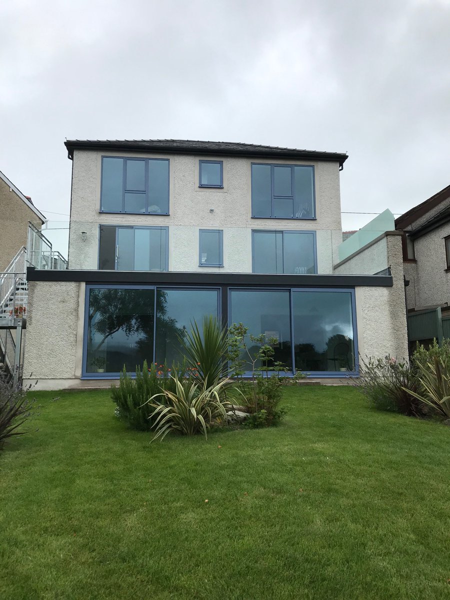 ArtisanWindows's tweet photo. Stunning views of River Conwy through the Artisan Aluminium Collection!
This lovely property in Glan Conwy has all windows and doors in RAL colour 5014.
#aluminium #recentinstall #windows #doors https://t.co/ixSt0V3rQl