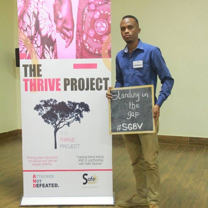 Safe_SpacesOrg's tweet photo. "Standing in the gap"
The Thrive Project!!!
Peer educator training.... 
#EndSGBV
@Safe_SpacesOrg https://t.co/m6JwYThIsc
