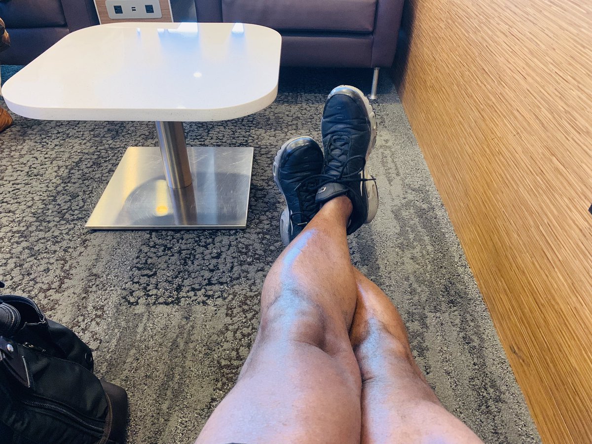 WhiteAlton's tweet photo. Gratefully, Up At The Crack Yet Again And Kansas City Bound To Do A Keynote Speech For Over 1200 INTEGRITY DOCTORS!!! #MasteringLifesDailyPerformance! #MotivationalSpeaker! #BrightSightGroup! #Service! #GRATITUDE....😊💚🎉 https://t.co/wqa9cGDdwR