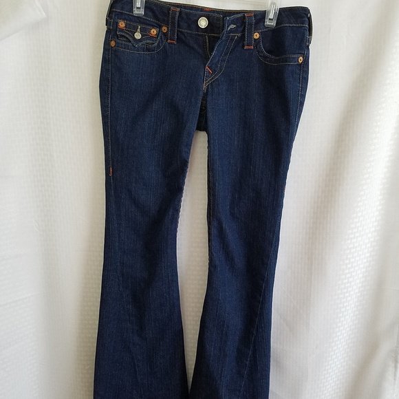 Kalsss_Poshmark's tweet photo. So good I had to share! Check out all the items I'm loving on @Poshmarkapp #poshmark #fashion #style #shopmycloset #truereligion #allsaints: https://t.co/jtT0RDYCam https://t.co/vchpTxbvM0