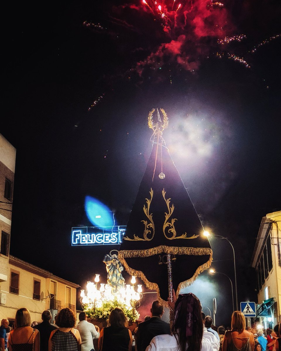 BCigarralejo's tweet photo. Ayer tuvimos el placer de poner nuestros sones en la localidad de Yéchar, en la procesión en honor a la Virgen de la Purísima y, una vez más, nos trataron como en casa. 

¡Damos inicio así a una nueva temporada que esperamos que sea tan bonita y emotiva como la anterior! ✨❤️ https://t.co/Na9PccfC46